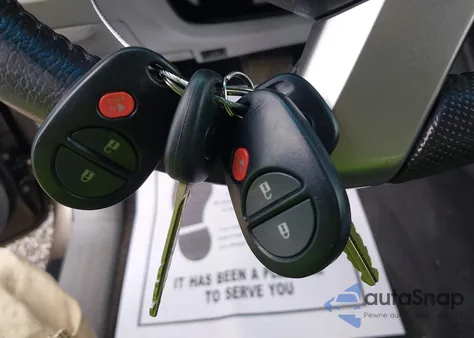 2015 Toyota Tacoma Base V6 z USA, uszkodzony, nr VIN 3TMLU4EN1FM201554